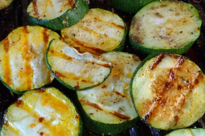 Zucchini grillen für gesunde und abwechslungsreiche Grillteller Vorschaubild