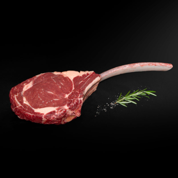 Urban Beef Tomahawk Steak – 1.4 KG